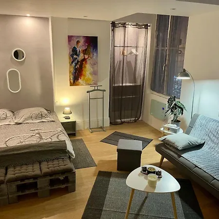 La Duchesse De Bourbon Appartement